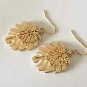 Palm Drop Earrings