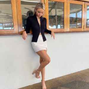 The Malibu Jacket - Black